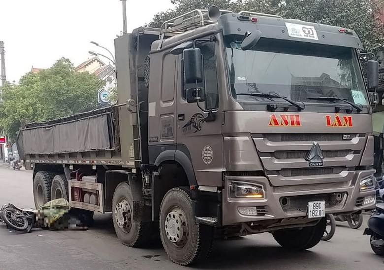 Tin tức tai nạn giao th&ocirc;ng mới nhất ng&agrave;y h&ocirc;m nay 13/10/2023 - Ảnh 2.