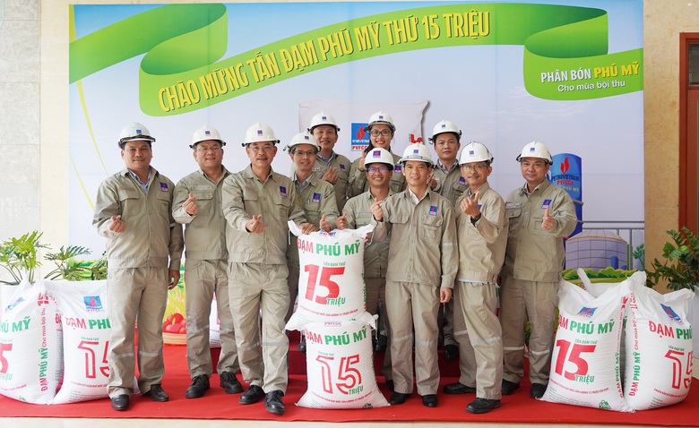 Nhà máy Đạm Phú Mỹ đạt mốc 15 triệu tấn Ure - Ảnh 2. Nhà máy Đạm Phú Mỹ đạt mốc 15 triệu tấn Ure - Ảnh 2.