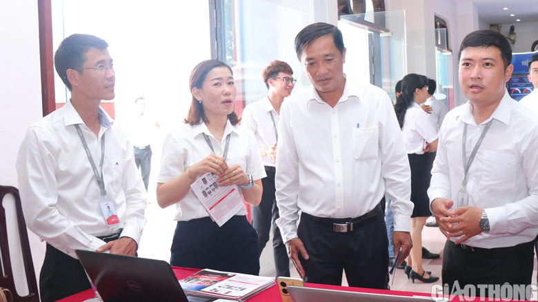 Bạc Li&ecirc;u tổ chức hội thảo hưởng ứng ng&agrave;y chuyển đổi số quốc gia năm 2023 - Ảnh 2.