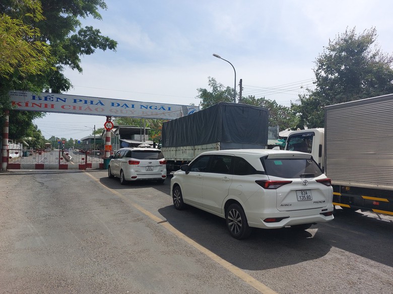 Mười năm ký ức phà Đại Ngãi trước ngày cầu 8.000 tỷ khởi công - Ảnh 4. Mười năm ký ức phà Đại Ngãi trước ngày cầu 8.000 tỷ khởi công - Ảnh 4.