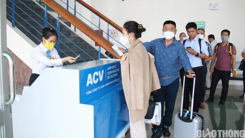 Th&aacute;ng 11/2023, C&agrave; Mau hỗ trợ c&aacute;c h&atilde;ng h&agrave;ng kh&ocirc;ng khai th&aacute;c đường bay đến tỉnh - Ảnh 1.