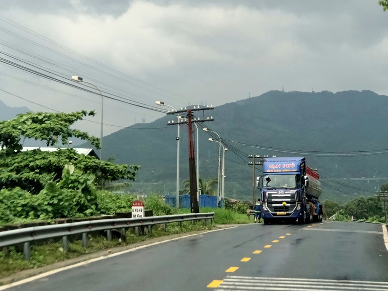 Ch&iacute;nh thức th&ocirc;ng xe qua đ&egrave;o Hải V&acirc;n - Ảnh 3.