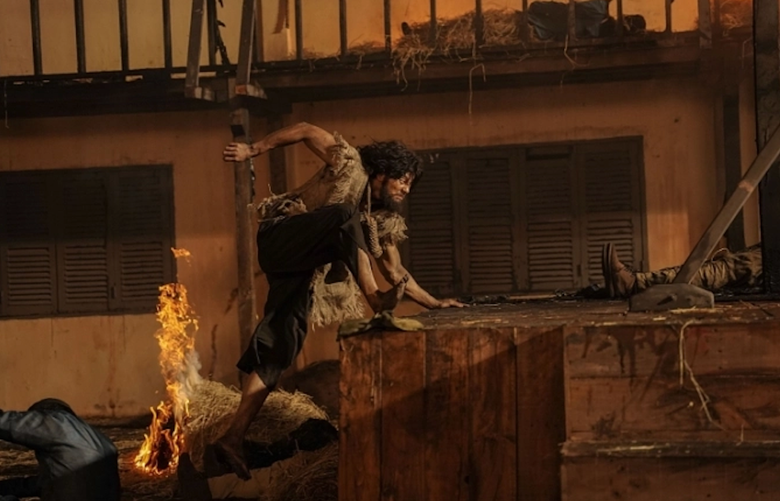 Phim "Đất rừng Phương Nam" nhiều sạn, làm sai lệch hình ảnh ông Ba Phi - Ảnh 4. Phim "Đất rừng Phương Nam" nhiều sạn, làm sai lệch hình ảnh ông Ba Phi - Ảnh 4.