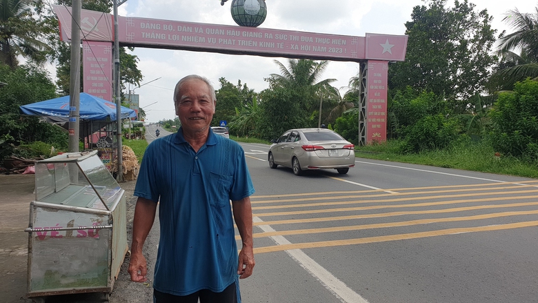 Đắp bờ ngăn lũ, mở đường tới v&ugrave;ng T&acirc;y s&ocirc;ng Hậu - Ảnh 3.