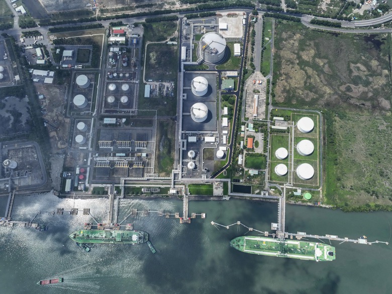 Việt Nam - điểm s&aacute;ng của thị trường LNG to&agrave;n cầu - Ảnh 2.