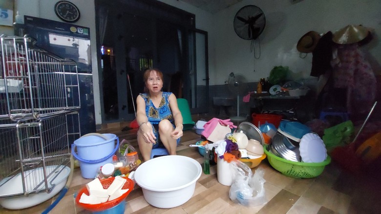 Đ&agrave; Nẵng: D&acirc;n ng&aacute;n ngẩm v&igrave; cứ mưa to l&agrave; chạy lụt - Ảnh 4.