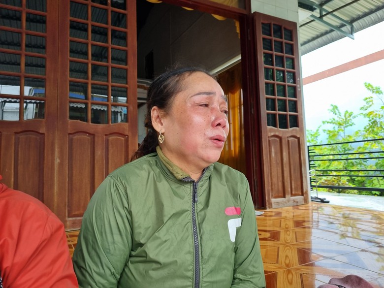 Thất thần ng&oacute;ng tin 12 ngư d&acirc;n Quảng Nam mất t&iacute;ch tr&ecirc;n biển - Ảnh 2.