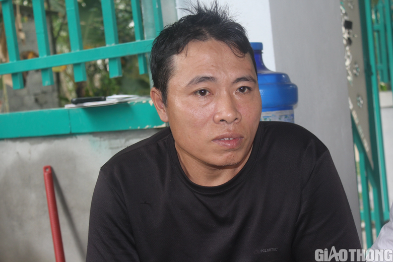 Vợ qua đời vì tai nạn để lại người chồng mang trọng bệnh nuôi 4 con thơ - Ảnh 2. Vợ qua đời vì tai nạn để lại người chồng mang trọng bệnh nuôi 4 con thơ - Ảnh 2.