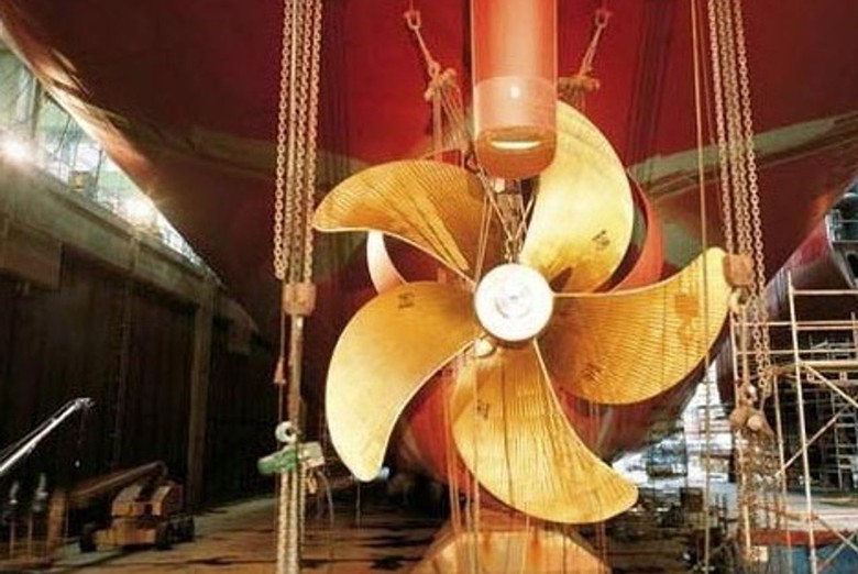 Sắp c&oacute; quy chuẩn kỹ thuật về thiết bị đẩy t&agrave;u bằng động cơ điện - Ảnh 2.