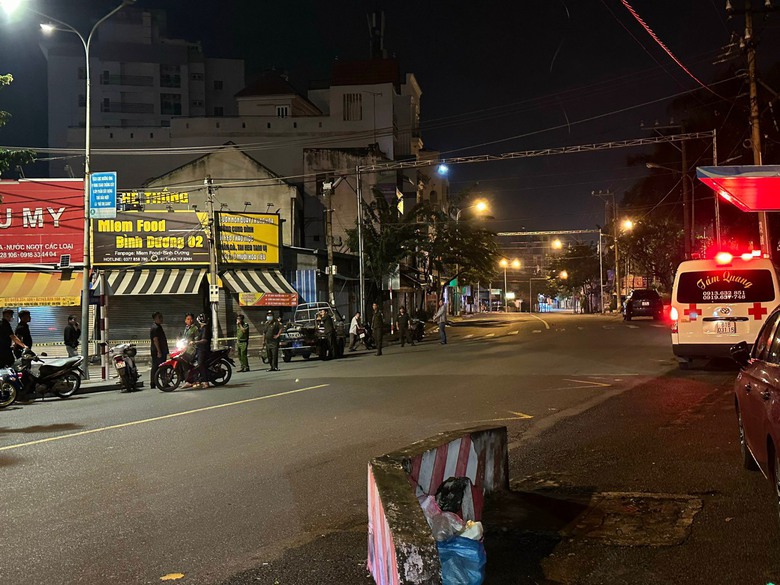 Đang truy bắt thủ phạm đ&aacute;nh chết nam thanh ni&ecirc;n l&uacute;c rạng s&aacute;ng - Ảnh 1.