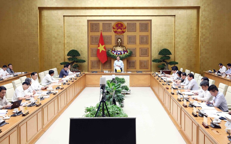 Ph&oacute; thủ tướng: Cần l&agrave;m r&otilde; phương &aacute;n "giải cứu" C&ocirc;ng ty C&ocirc;ng nghiệp t&agrave;u thủy Dung Quất - Ảnh 2.