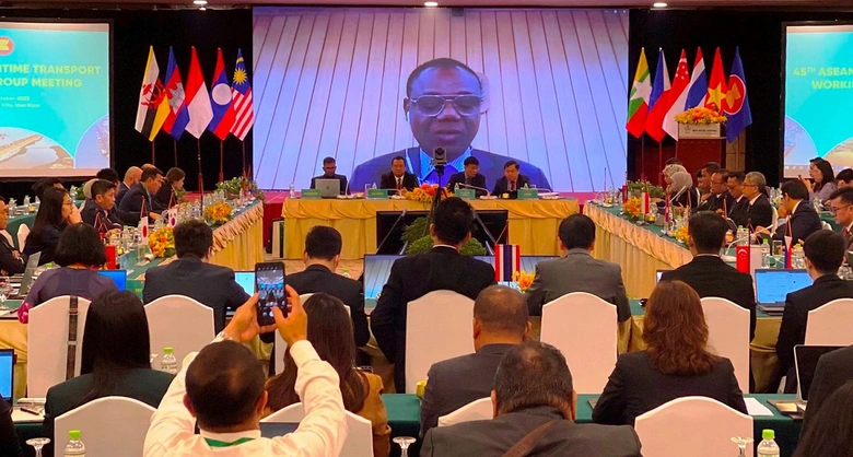 Tăng cường kết nối h&agrave;ng hải, hướng tới thị trường vận tải biển thống nhất ASEAN - Ảnh 1.