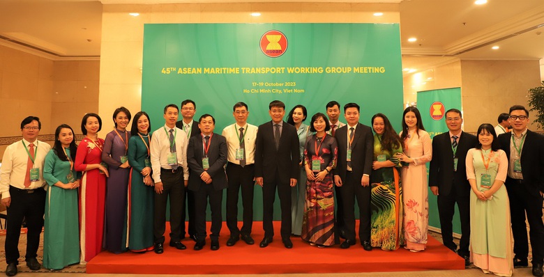 Tăng cường kết nối h&agrave;ng hải, hướng tới thị trường vận tải biển thống nhất ASEAN - Ảnh 3.