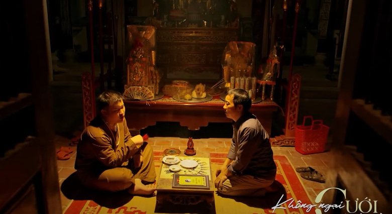 &Ocirc;ng Trọng tiếp tục t&igrave;m đến thầy b&oacute;i với hy vọng c&oacute; thể h&oacute;a giải tai ương