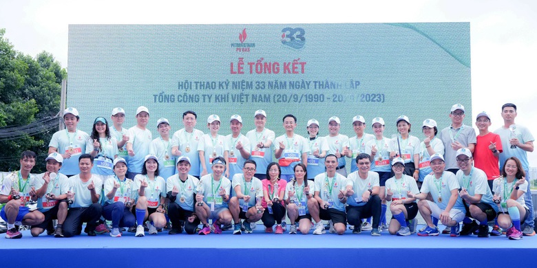 PV GAS tổ chức giải chạy “PV GAS Run - Hành trình năng lượng xanh” - Ảnh 2. PV GAS tổ chức giải chạy “PV GAS Run - Hành trình năng lượng xanh” - Ảnh 2.