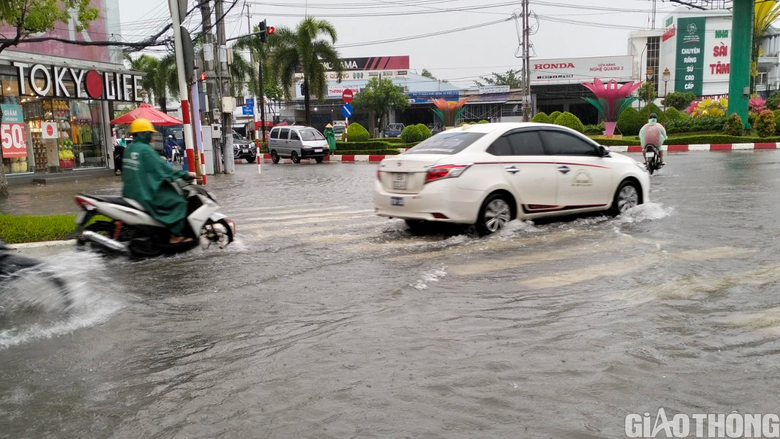 Mưa lớn kết hợp triều cường d&acirc;ng cao, Bạc Li&ecirc;u ứng ph&oacute; ra sao? - Ảnh 2.