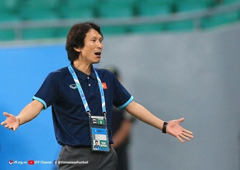 Người được thầy Park &ldquo;gửi v&agrave;ng&rdquo; bị từ chối tại V-League v&igrave; đ&ograve;i lương kh&ocirc;ng tưởng  - Ảnh 1.