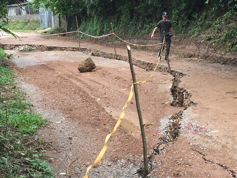 H&agrave; Nội hướng dẫn lưu th&ocirc;ng qua đoạn sụt l&uacute;n nghi&ecirc;m trọng đi Ho&agrave; B&igrave;nh - Ảnh 1.
