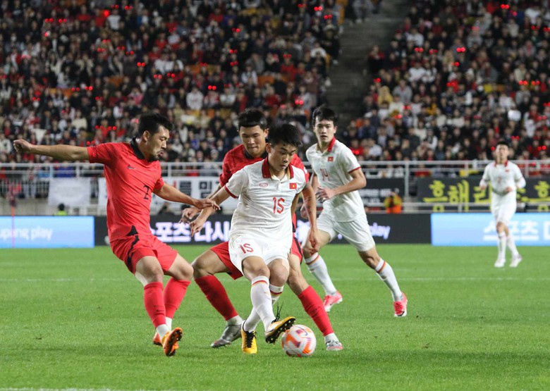 Ng&ocirc;i sao tuyển Việt Nam được loạt &ocirc;ng lớn giải H&agrave;n Quốc quan t&acirc;m   - Ảnh 1.