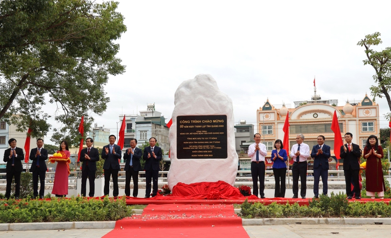 Quảng Ninh gắn biển h&agrave;ng loạt c&ocirc;ng tr&igrave;nh ch&agrave;o mừng kỷ niệm 60 năm ng&agrave;y th&agrave;nh lập tỉnh - Ảnh 1.
