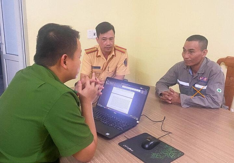 CSGT phát hiện 232 cán bộ, công chức vi phạm nồng độ cồn - Ảnh 1. CSGT phát hiện 232 cán bộ, công chức vi phạm nồng độ cồn - Ảnh 1.