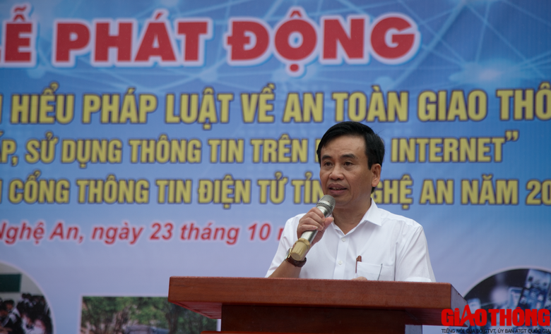 Nghệ An: Phát động cuộc thi tìm hiểu pháp luật về an toàn giao thông - Ảnh 3. Nghệ An: Phát động cuộc thi tìm hiểu pháp luật về an toàn giao thông - Ảnh 3.