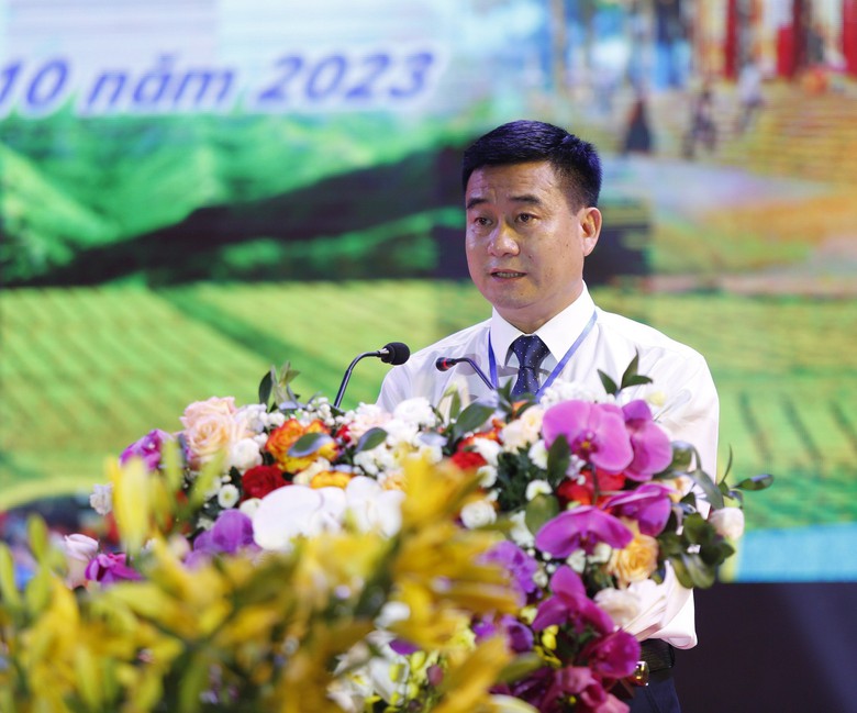 Đặc sắc thực h&agrave;nh t&iacute;n ngưỡng thờ Mẫu Thượng Ng&agrave;n ở Y&ecirc;n B&aacute;i - Ảnh 1.