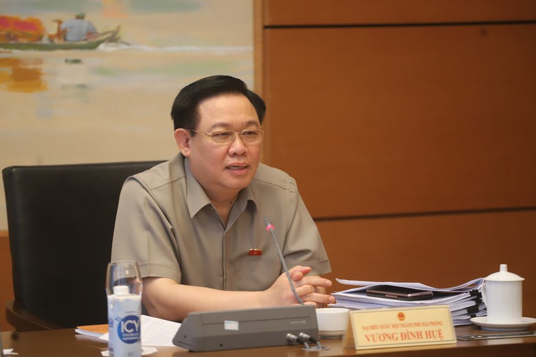Chủ tịch Quốc hội: C&aacute;i g&igrave; kh&ocirc;ng l&agrave;m được lại đổ hết cho thể chế l&agrave; kh&ocirc;ng đ&uacute;ng - Ảnh 1.