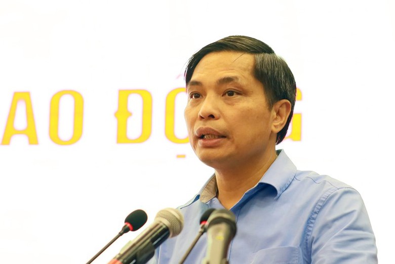 Cảnh c&aacute;o, khiển tr&aacute;ch ba l&atilde;nh đạo, nguy&ecirc;n l&atilde;nh đạo UBND tỉnh Quảng Ninh - Ảnh 1.