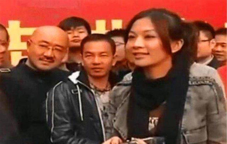 B&aacute;n nh&agrave; 3.3 tỷ đồng để mua con cua giả, c&ocirc; g&aacute;i &ldquo;mất hồn&rdquo; khi nghe chuy&ecirc;n gia định gi&aacute; - Ảnh 2.