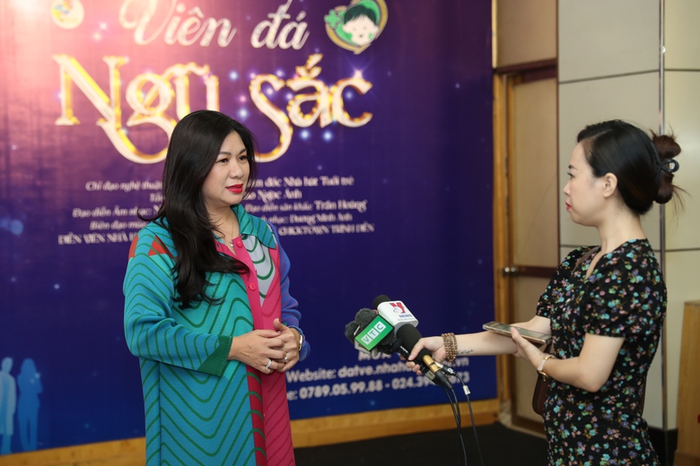 Vở nhạc kịch Vi&ecirc;n đ&aacute; ngũ sắc được k&iacute;ch hoạt từ tr&aacute;i tim thiện t&acirc;m - Ảnh 4.