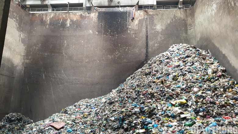 Thử t&iacute;nh phương &aacute;n xử l&yacute; 21.000m3 r&aacute;c chắn cao tốc Cần Thơ &ndash; C&agrave; Mau - Ảnh 3.