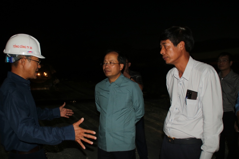 Thứ trưởng Bộ GTVT: Cao tốc Mỹ Thuận - Cần Thơ phải thi c&ocirc;ng nhanh, đảm bảo chất lượng - Ảnh 3.