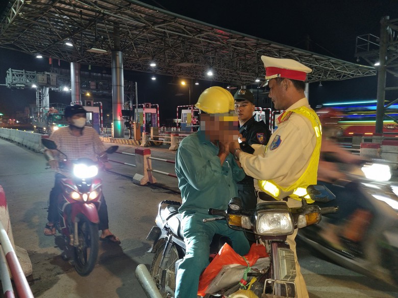 B&igrave;nh Định: Nhiều phương &aacute;n đặc biệt, triệt đường sống ma men - Ảnh 2.