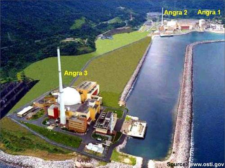 "Đ&ograve;i tiền, dọa cắt điện" nước chủ chốt BRICS, người Trung Quốc đ&uacute;ng hay sai? - Ảnh 7.