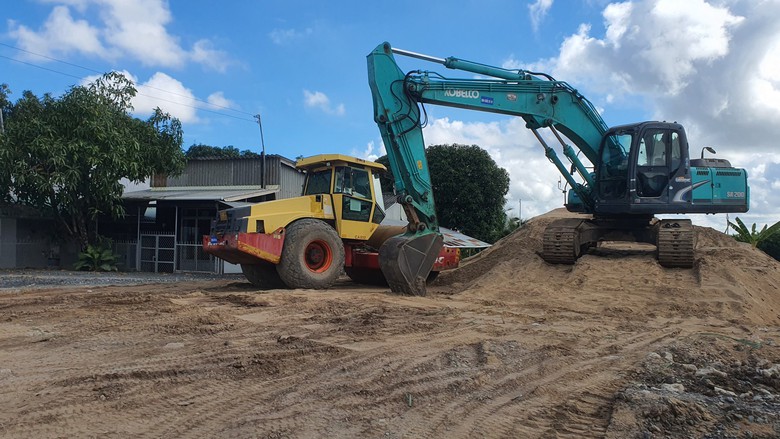 Khẩn trương ho&agrave;n th&agrave;nh tuyến đường L&ograve; R&egrave;n ở Bạc Li&ecirc;u - Ảnh 3.