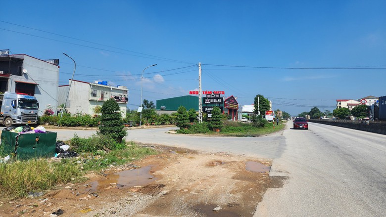 Cưỡng chế đ&oacute;ng h&agrave;ng loạt điểm đấu nối tr&aacute;i ph&eacute;p tr&ecirc;n quốc lộ 1A - Ảnh 3.