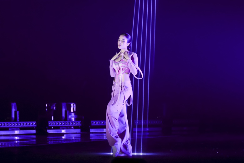 Sau khi ly h&ocirc;n với thiếu gia, Diệp L&acirc;m Anh xuất hiện tại tập 1 Chị đẹp đạp gi&oacute; rẽ s&oacute;ng - Ảnh 10.