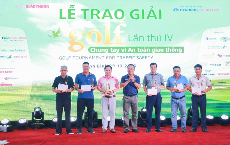 Golfer Nguyễn Hồng Hải v&ocirc; địch Giải Golf Chung tay v&igrave; ATGT 2023- Ảnh 7.