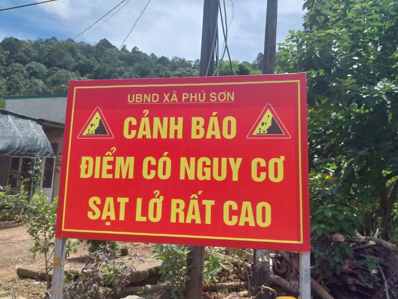 Dự &aacute;n chống sạt lở dang dở, &ldquo;tử thần&rdquo; r&igrave;nh rập tr&ecirc;n QL20  - Ảnh 2.