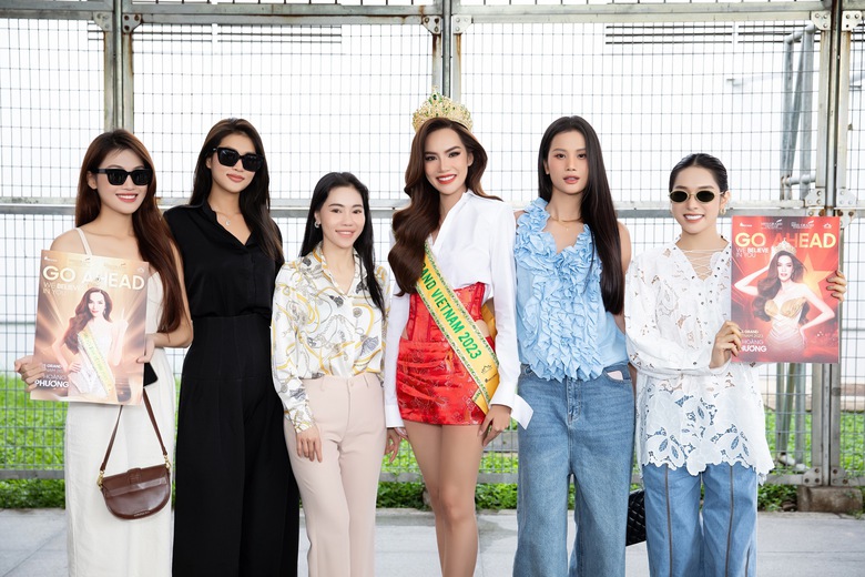 Dàn mỹ nhân đổ bộ tại sân bay Nội Bài, sẵn sàng chinh phục Miss Grand International 2023 - Ảnh 4. Dàn mỹ nhân đổ bộ tại sân bay Nội Bài, sẵn sàng chinh phục Miss Grand International 2023 - Ảnh 4.