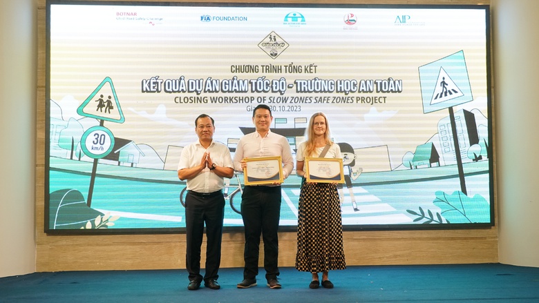 Kỷ niệm 5 năm dự &aacute;n &ldquo;Giảm tốc độ - Trường học an to&agrave;n&rdquo; - Ảnh 3.