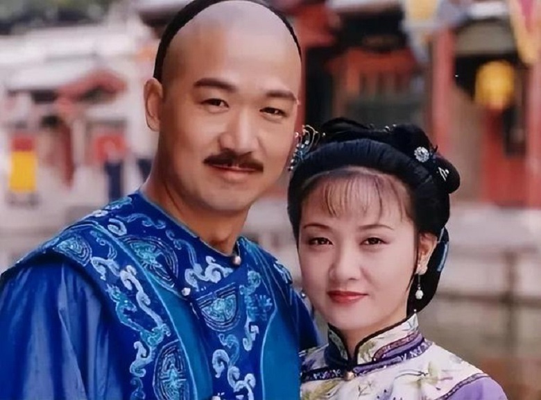 "Khang Hy" Trương Quốc Lập mải việc, Đặng Tiệp bầu bạn với con nu&ocirc;i - Ảnh 3.