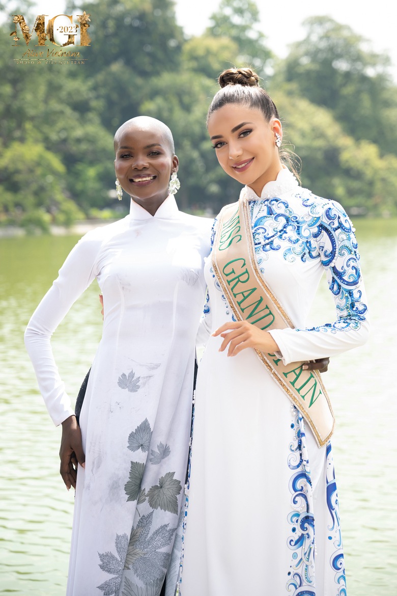 L&ecirc; Ho&agrave;ng Phương c&ugrave;ng d&agrave;n th&iacute; sinh Miss Grand International duy&ecirc;n d&aacute;ng trong t&agrave; &aacute;o d&agrave;i - Ảnh 3.