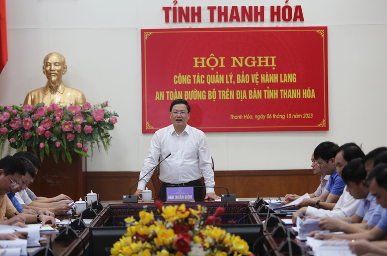 Xử l&yacute; tr&aacute;ch nhiệm người đứng đầu nếu để lấn chiếm h&agrave;nh lang đường bộ - Ảnh 6.