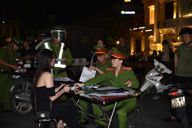 Hải Phòng: Kiên quyết xử lý phương tiện vi phạm nồng độ cồn không có vùng cấm - Ảnh 10.