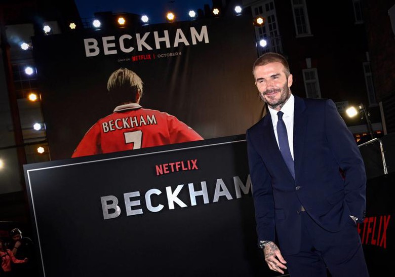 Scandal ngoại t&igrave;nh, nỗi cay đắng ở World Cup 1998 của David Beckham l&ecirc;n phim của Netflix - Ảnh 2.