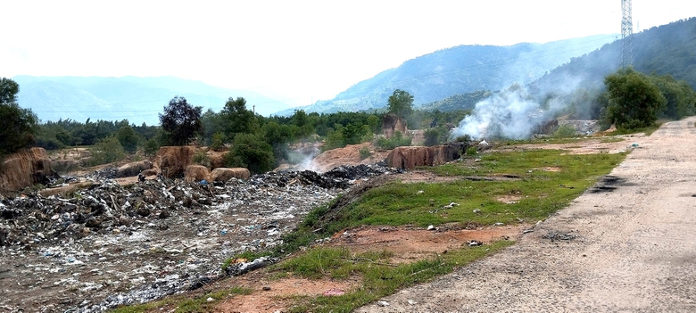 Kh&aacute;nh H&ograve;a: Cần sớm ổn định cuộc sống cho người d&acirc;n nhường đất l&agrave;m cao tốc - Ảnh 1.