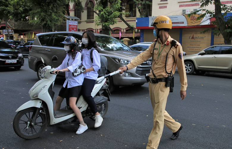 Đề xuất học sinh từ 16 tuổi buộc phải học kỹ năng lái xe gắn máy an toàn - Ảnh 3. Đề xuất học sinh từ 16 tuổi buộc phải học kỹ năng lái xe gắn máy an toàn - Ảnh 3.