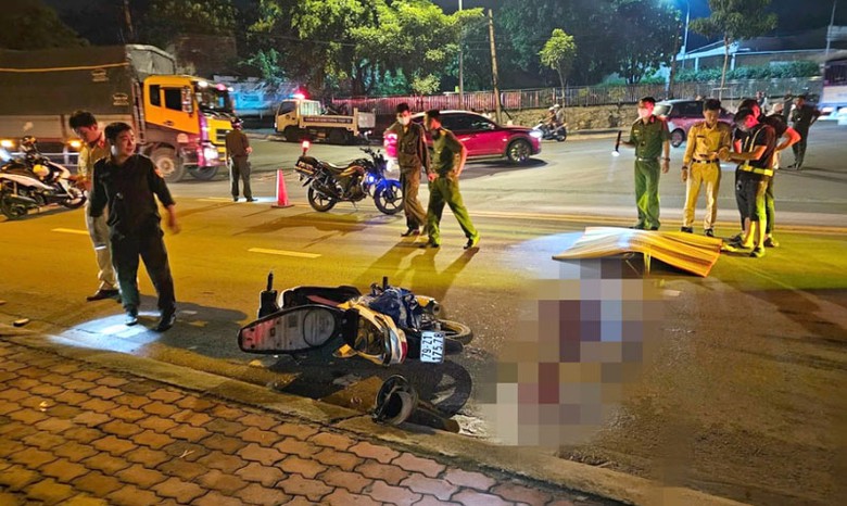 Tin tức tai nạn giao th&ocirc;ng mới nhất ng&agrave;y h&ocirc;m nay 2/11/2023 - Ảnh 1.